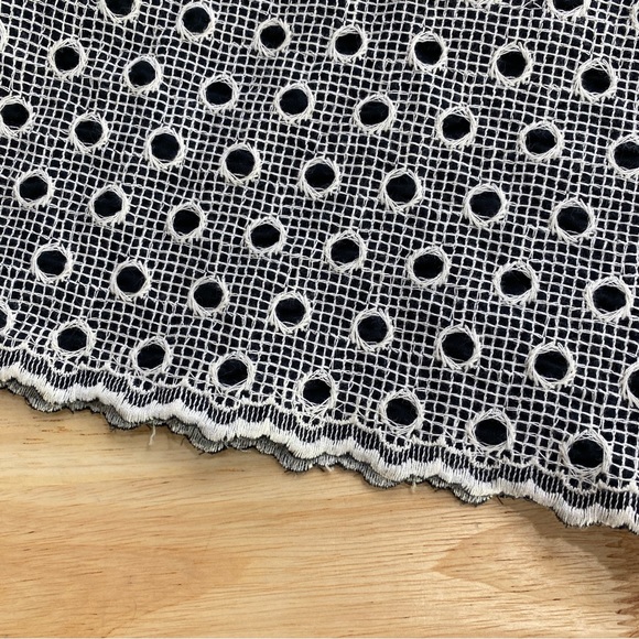 MINT High Waisted Retro A-line Midi Skirt with Circle Embroidery Size AU 10 - Picture 8 of 9